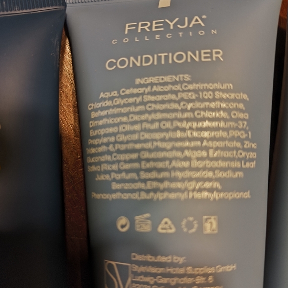 Freyja Bath Set - 5 - Picture 5 of 7